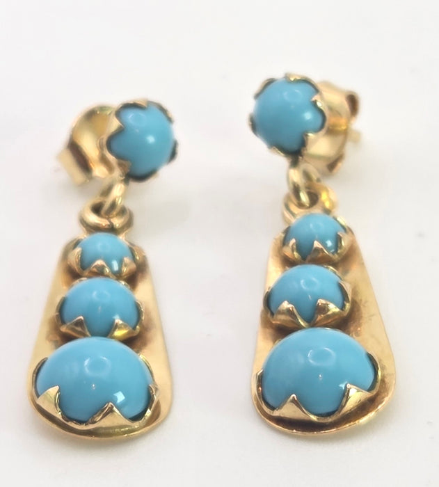 6382 Antique: 18ct Yellow Gold Graduating Turquoise Drop Earrings