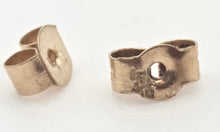 Load image into Gallery viewer, 2529- Vintage 9ct Gold Openwork Butterfly Stud Earrings
