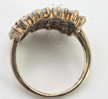 Cargar imagen en el visor de la galería, 2541- Vintage Statement 9ct Gold 49 White Opals Dress Ring
