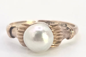 2313 Vintage 14ct Single Pearl Ring