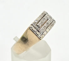 Load image into Gallery viewer, 2531 Vintage: 9ct Gold 29 Natural Sparkling Diamonds Ring
