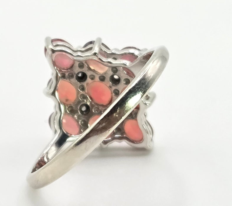 2533; Vintage 9ct White Gold Rubies Diamonds Geometric Set Cluster Ring