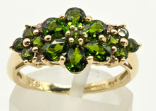 Load image into Gallery viewer, 2534: Vintage; 9ct Gold 15 Green Diopsides Diamonds Cluster Ring
