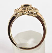 Load image into Gallery viewer, 2547: 9ct Gold 15 Yellow Citrines Art Deco Style Sunburst Ring
