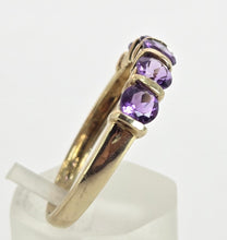 Load image into Gallery viewer, 2548: Vintage: 9ct Gold 5 Lilac Amethysts Dress/Stacker Ring

