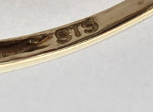 Load image into Gallery viewer, 2553: Vintage; 9ct Gold 17 Fire Opals Flower Head Ring
