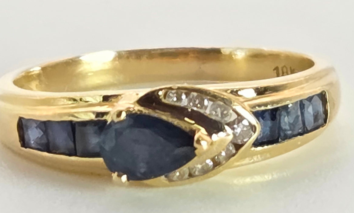 2378: Vintage; 18ct Gold Blue Sapphires Diamonds Dress/ Stacker Ring