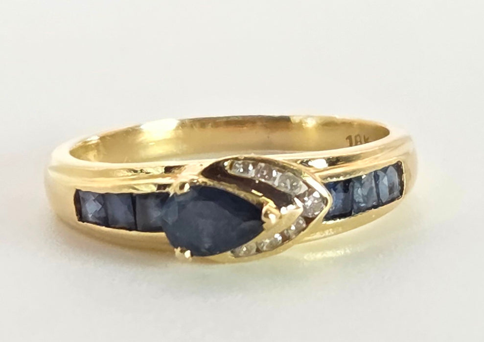 2378: Vintage; 18ct Gold Blue Sapphires Diamonds Dress/ Stacker Ring