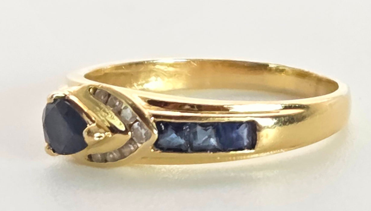 2378: Vintage; 18ct Gold Blue Sapphires Diamonds Dress/ Stacker Ring