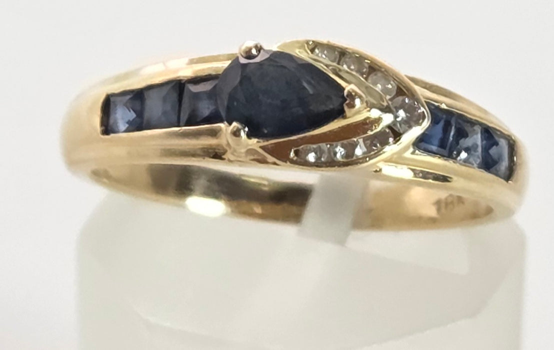 2378: Vintage; 18ct Gold Blue Sapphires Diamonds Dress/ Stacker Ring
