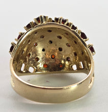 Load image into Gallery viewer, 2388: Vintage: 9ct Gold 23 Garnets Geometric Set Statement Cluster Ring
