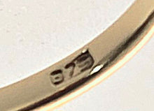 Load image into Gallery viewer, 2423: Vintage: 9ct Gold Australian Blue Sapphire Natural diamonds Cluster Ring
