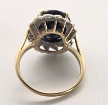 Load image into Gallery viewer, 2423: Vintage: 9ct Gold Australian Blue Sapphire Natural diamonds Cluster Ring
