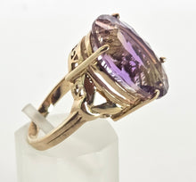 Cargar imagen en el visor de la galería, 2424: Vintage Large 9ct Gold Oval Faceted Ametrine Cocktail Ring
