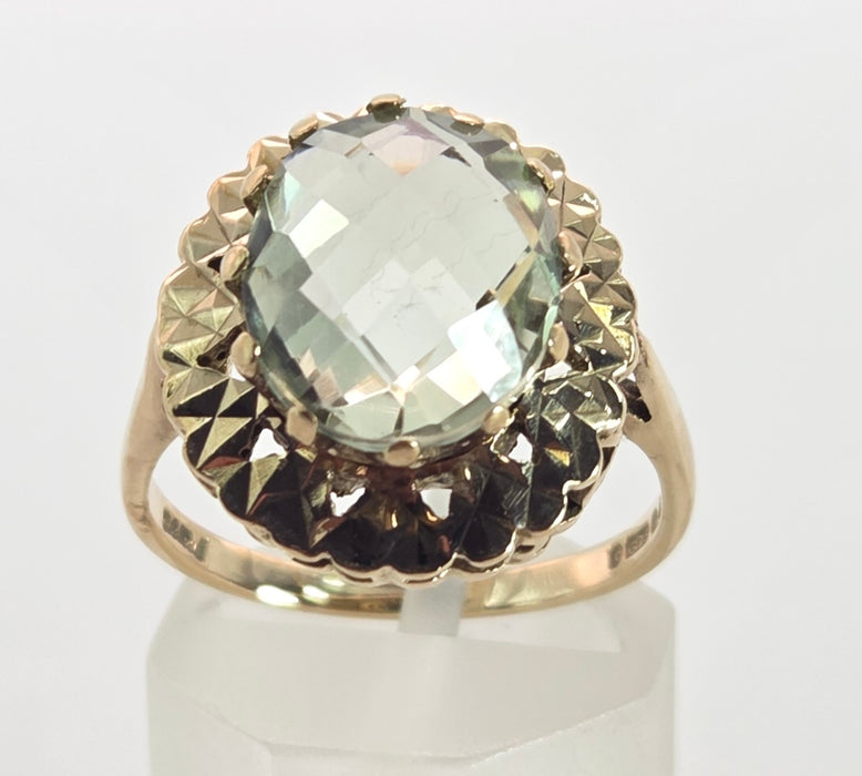2433: Vintage: 9ct Gold Large Mint Green Amethyst Ring -From 1967