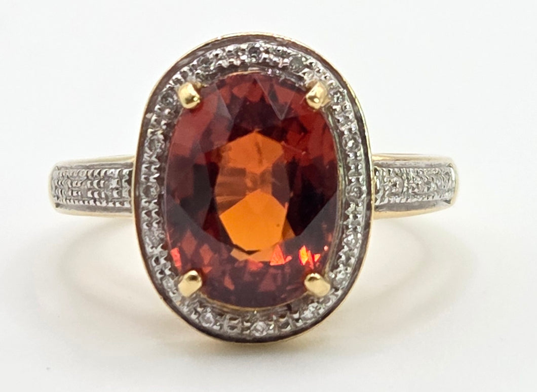 0635 Vintage: 18ct Gold  Orange Spessartite Garnet Diamonds Cluster Ring- A rare find