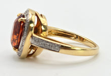 Load image into Gallery viewer, 0635 Vintage: 18ct Gold  Orange Spessartite Garnet Diamonds Cluster Ring- A rare find

