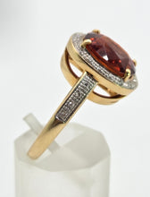 Load image into Gallery viewer, 0635 Vintage: 18ct Gold  Orange Spessartite Garnet Diamonds Cluster Ring- A rare find

