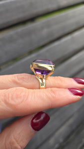 6289 Vintage: 9ct Gold Large Trillion Cut Amethyst Cocktail Ring