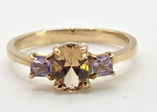 Load image into Gallery viewer, 1246: Vintage 9ct Gold Citrine &amp; Amethyst 3-Stone Straight Ring
