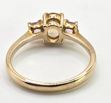 Load image into Gallery viewer, 1246: Vintage 9ct Gold Citrine &amp; Amethyst 3-Stone Straight Ring
