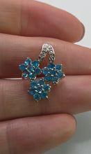Load image into Gallery viewer, 2216: Vintage: 9ct White Gold Blue  Apatites Diamonds Floral Closer Pendant

