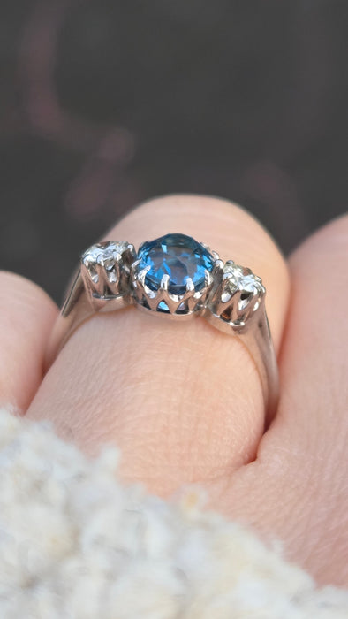 2467- Vintage Rare 18ct White Gold Platinum Aquamarine Diamonds 3-Stone Straight Ring
