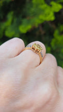 Load image into Gallery viewer, 6193 Vintage: 9ct Gold Heliodor  &amp; Glacier Topaz Flower Head Ring
