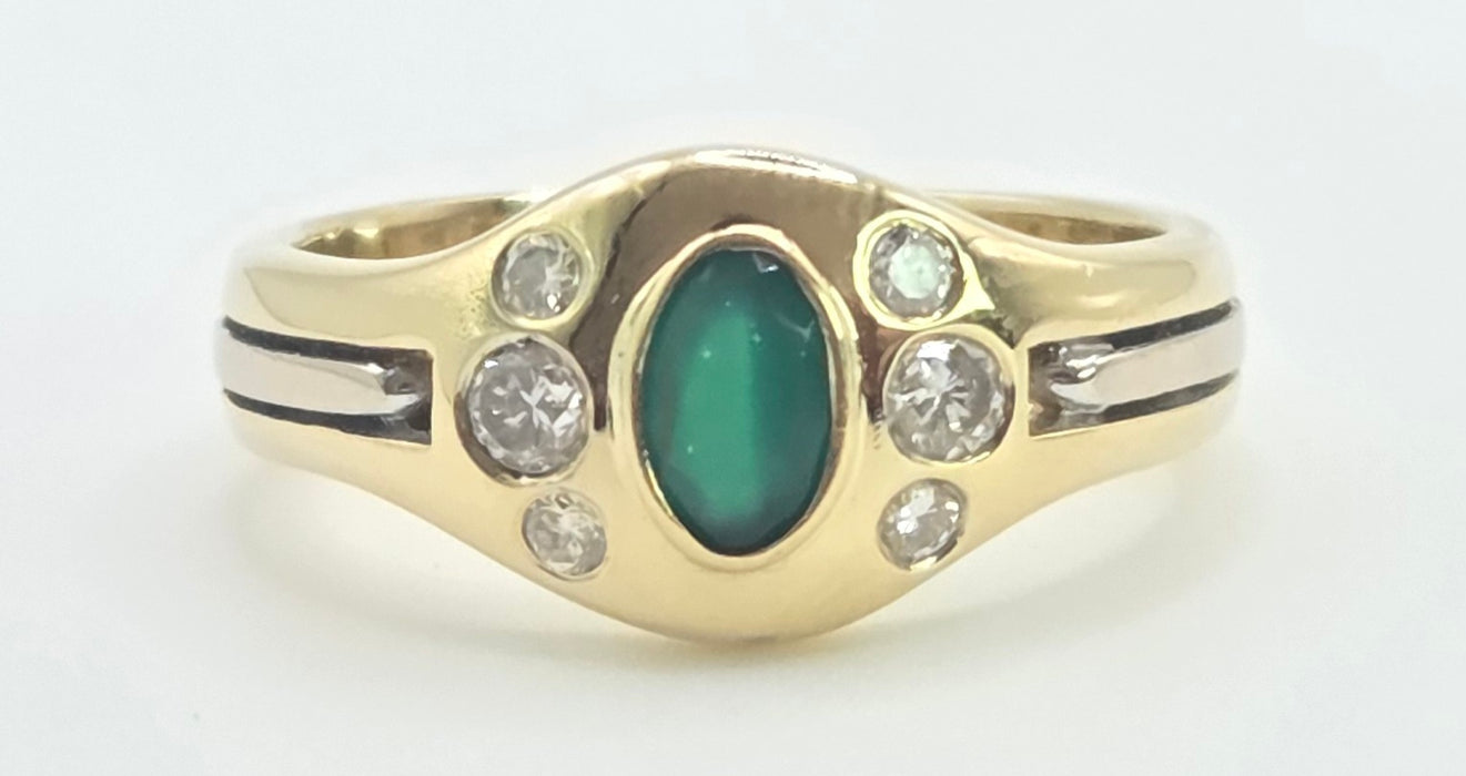 6526 Vintage: 18ct Yellow & White Gold Emerald & Diamond Art Deco Inspired Oval Dress Ring