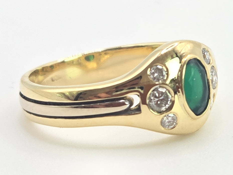 6526 Vintage: 18ct Yellow & White Gold Emerald & Diamond Art Deco Inspired Oval Dress Ring