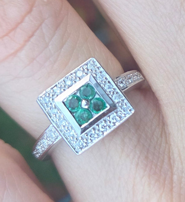 6420- Vintage: 14ct White Gold Emeralds Diamonds Art Deco Style Panel Ring