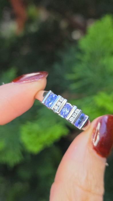 1892 Vintage: 14ct White Gold Tanzanite & Diamond Ring