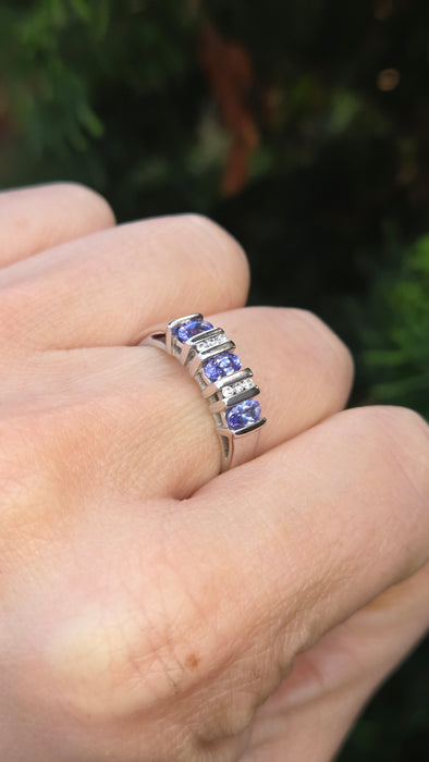 1892 Vintage: 14ct White Gold Tanzanite & Diamond Ring