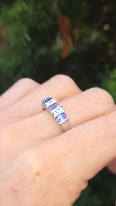 1892 Vintage: 14ct White Gold Tanzanite & Diamond Ring