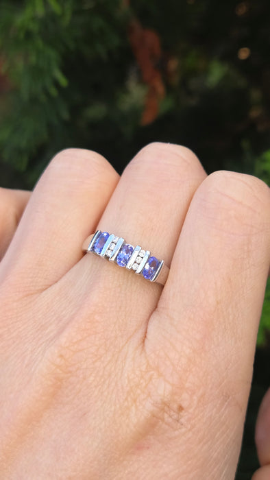 1892 Vintage: 14ct White Gold Tanzanite & Diamond Ring