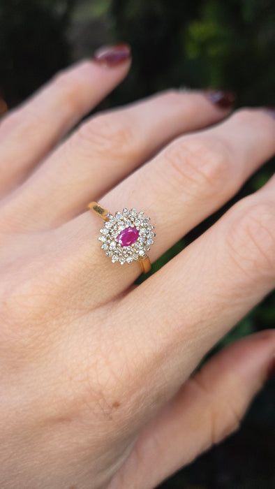 6254 Vintage:22ct Gold Ruby 30 Natural Sparkling Diamonds Tiered Cluster Ring