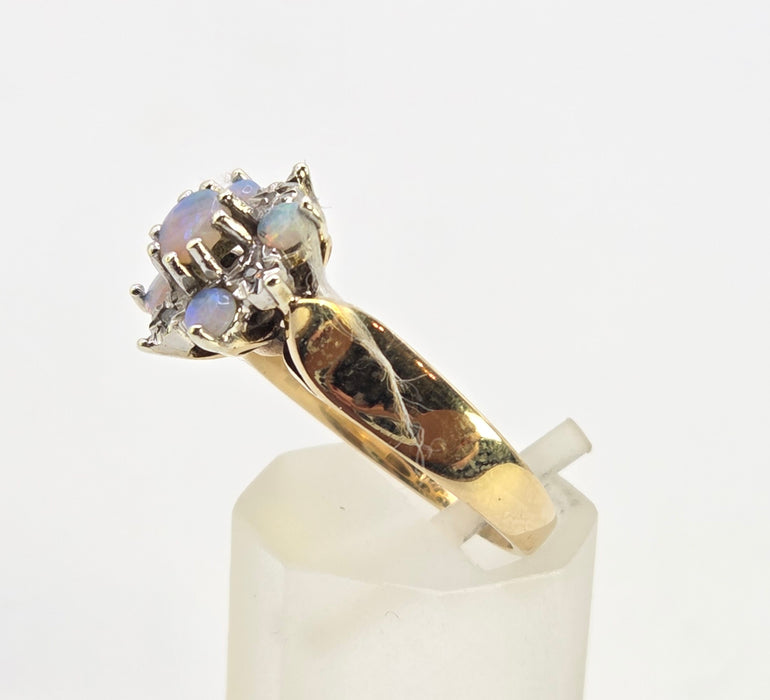 2158: Vintage: 9ct Gold 7 White Opals Diamonds Flower Head Ring- From 1981