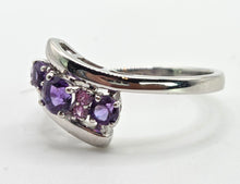 Load image into Gallery viewer, 2414: Vintage: 9ct White Gold Lilac Amethysts Bypass Ring

