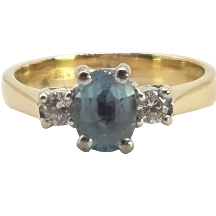 2012: Vintage: 18ct Gold Blue Aquamarine Diamonds 3-Stone Straight Ring