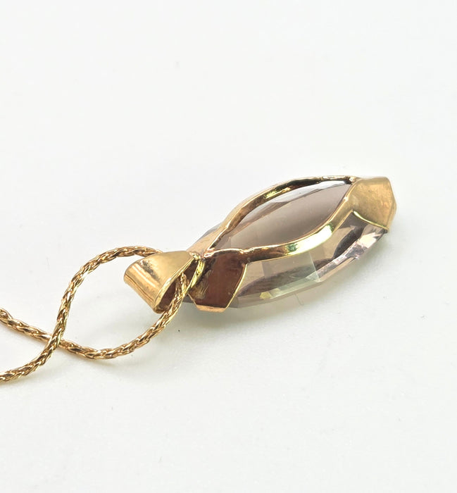 2581: Vintage: 9ct Gold Marquise Cut Smokey Quartz Pendant & Necklace