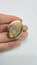 Load image into Gallery viewer, 2602: Vintage: 9ct Gold Large Photo Locket/Pendant
