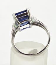 Load image into Gallery viewer, 2607 Vintage: 9ct White Gold Emerald Cut French Blue Sapphire Diamonds Ring
