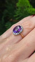 Load image into Gallery viewer, 6284 Vintage: 18ct Gold Vibrant Lilac Amethyst 16 Diamonds Dress Ring
