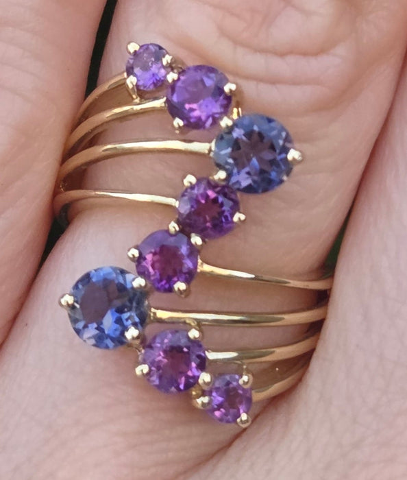 6319- Vintage 9ct Gold Iolites Amethysts Abstract Cocktail Ring