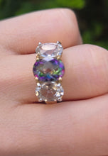 Load image into Gallery viewer, 6338 Vintage: Statement: 9ct Gold Caribbean Topaz Glacier Topaz Trilogy Ring
