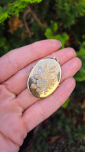 Load image into Gallery viewer, 2602: Vintage: 9ct Gold Large Photo Locket/Pendant
