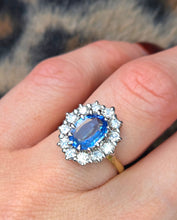 Load image into Gallery viewer, 9094 : Vintage: Exceptional 18ct Gold Ceylon Blue Sapphire Diamonds Diana Cluster Ring- From 1982
