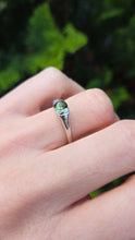 Load image into Gallery viewer, 2200: Vintage: Platinum Green Garnet Tsavorite Solitaire Ring
