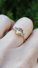 Load image into Gallery viewer, 1246: Vintage 9ct Gold Citrine &amp; Amethyst 3-Stone Straight Ring
