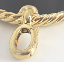 Load image into Gallery viewer, 2691: Vintage 18ct Gold (44mm) Reversible Mother of Pearl &amp; Black Onyx Disc Pendant by David Yurman
